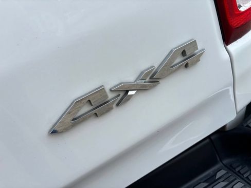 Used 2023 RAM 1500 Big Horn AWD/4WD image 12