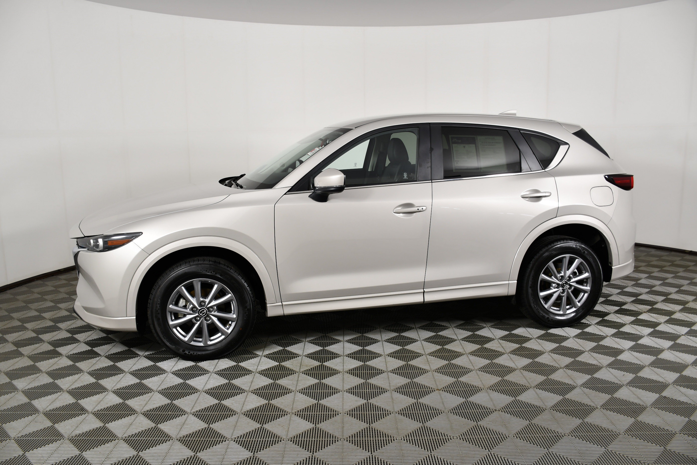 Used 2025 MAZDA CX-5 AWD 2.5 S w/ Select Package image 9