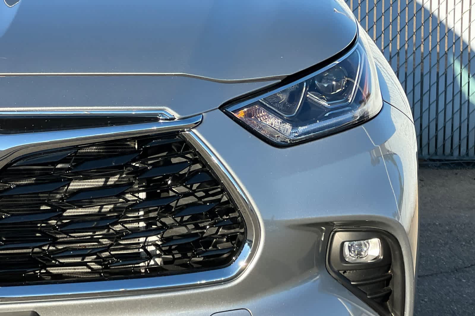 Used 2025 Toyota Highlander Platinum AWD/4WD image 14