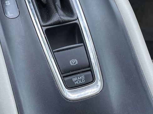 Used 2021 Honda HR-V LX image 20