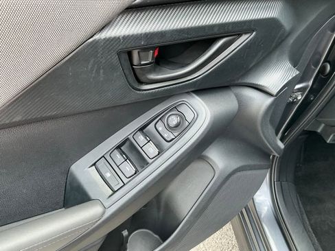 Certified 2025 Subaru Crosstrek 2.0i Premium image 14