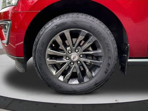 Used 2019 Ford Expedition Max Limited w/ Equipment Group 301A AWD/4WD image 36