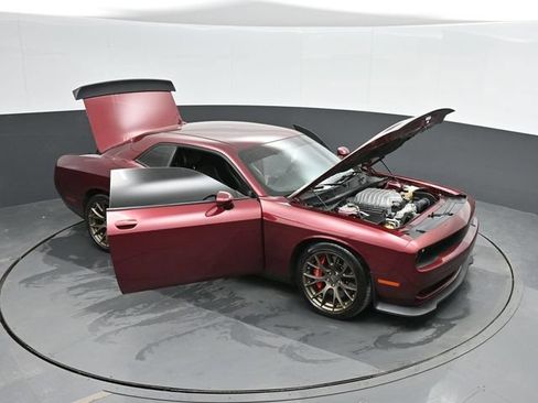 Used 2017 Dodge Challenger SRT Hellcat RWD image 55