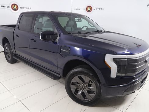Used 2023 Ford F150 Lightning Lariat AWD/4WD image 17