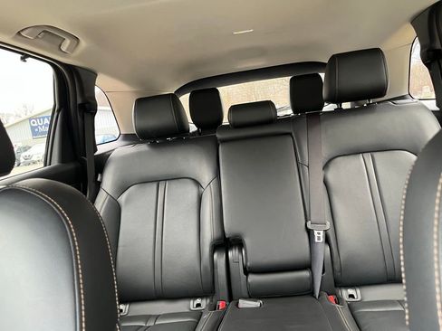 Used 2025 MAZDA CX-90 3.3 Turbo w/ Preferred Package image 25