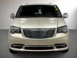 Used 2015 Chrysler Town & Country Touring-L w/ Driver Convenience Group image 2