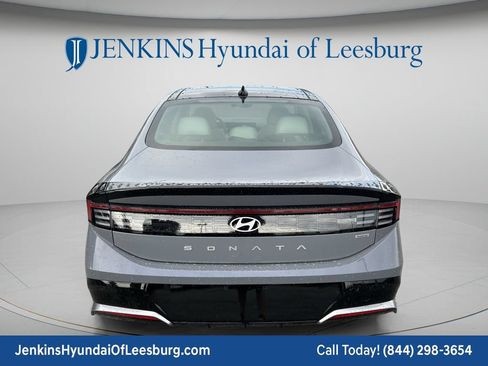New 2026 Hyundai Sonata Limited FWD image 6