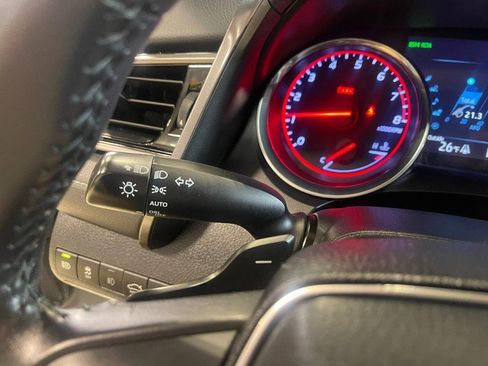 Used 2019 Toyota Camry XSE image 25