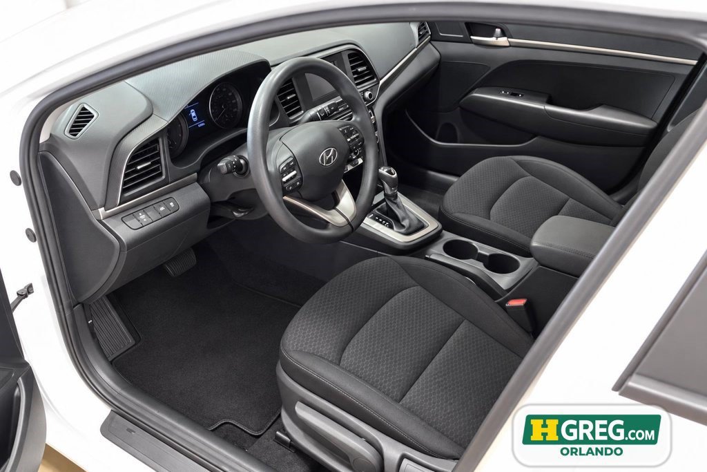 Used 2020 Hyundai Elantra SE w/ Cargo Package (C1) FWD image 7