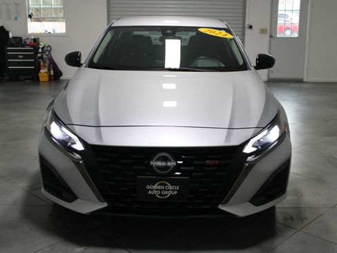 Used 2024 Nissan Altima 2.5 SR image 48