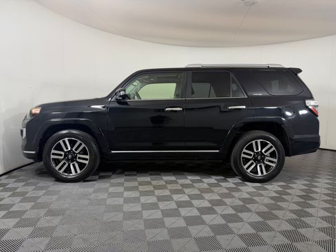 Used 2016 Toyota 4Runner Limited AWD/4WD image 2
