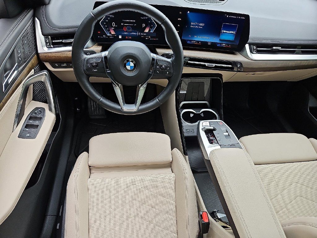 Used 2023 BMW X1 xDrive28i w/ Convenience Package AWD/4WD image 12