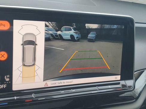 New 2026 Volkswagen Atlas Peak Edition image 28