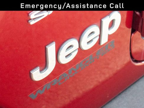 Used 2021 Jeep Wrangler Unlimited Sahara image 17