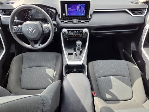 Used 2025 Toyota RAV4 XLE FWD image 13