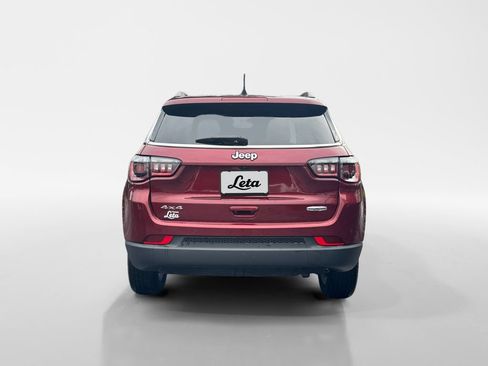 Used 2022 Jeep Compass Latitude AWD/4WD image 5