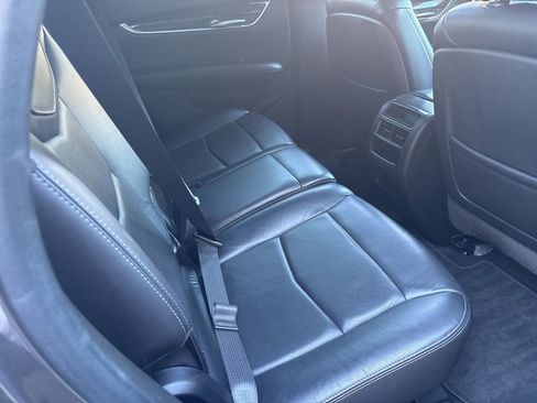 Used 2020 Cadillac XT5 Premium Luxury FWD image 28