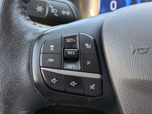 Used 2020 Ford Escape Titanium AWD/4WD image 22
