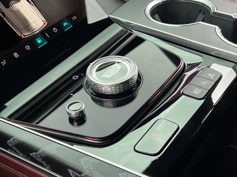 Used 2026 Cadillac Escalade ESV Sport w/ Touring Package image 34