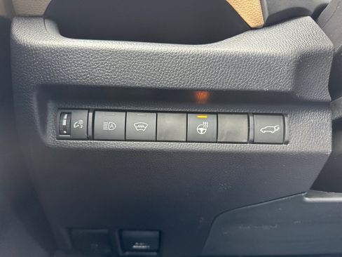 New 2025 Toyota RAV4 XLE Premium image 19