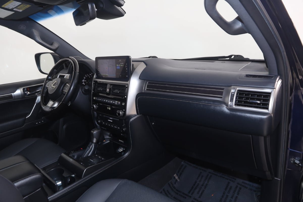 Used 2023 Lexus GX 460 Premium w/ Premium Package AWD/4WD image 36
