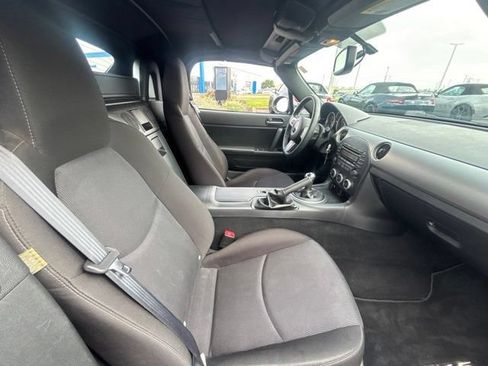 Used 2012 MAZDA MX-5 Miata Touring w/ Suspension Pkg RWD image 15