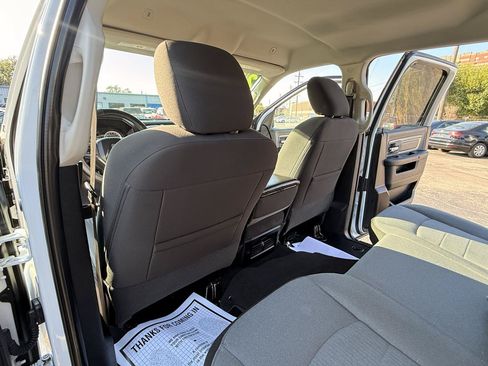 Used 2021 RAM 1500 Classic SLT AWD/4WD image 14