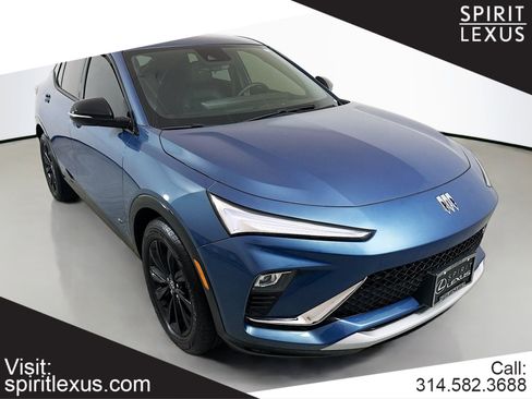 Used 2025 Buick Envista Sport Touring w/ Convenience I Package image 1