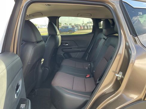 New 2026 Nissan Kicks SR w/ Cold Weather Package image 19