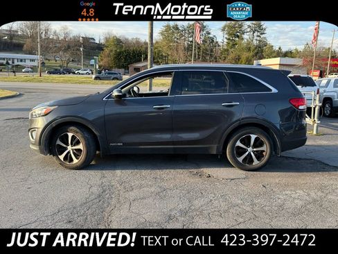 Used 2016 Kia Sorento EX image 8