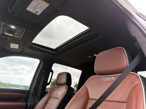 Used 2025 GMC Sierra 2500 Denali Ultimate AWD/4WD image 26