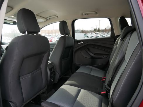 Used 2015 Ford Transit 250 130 Low Roof image 36