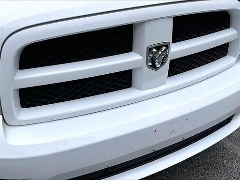 Used 2012 RAM 1500 Express AWD/4WD image 29