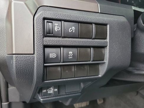 Used 2024 Toyota Tacoma TRD Off-Road image 16