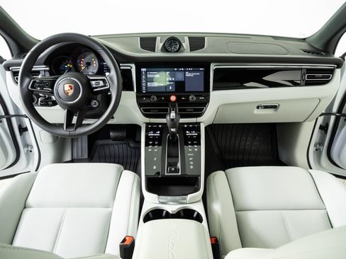 New 2026 Porsche Macan S AWD/4WD image 19
