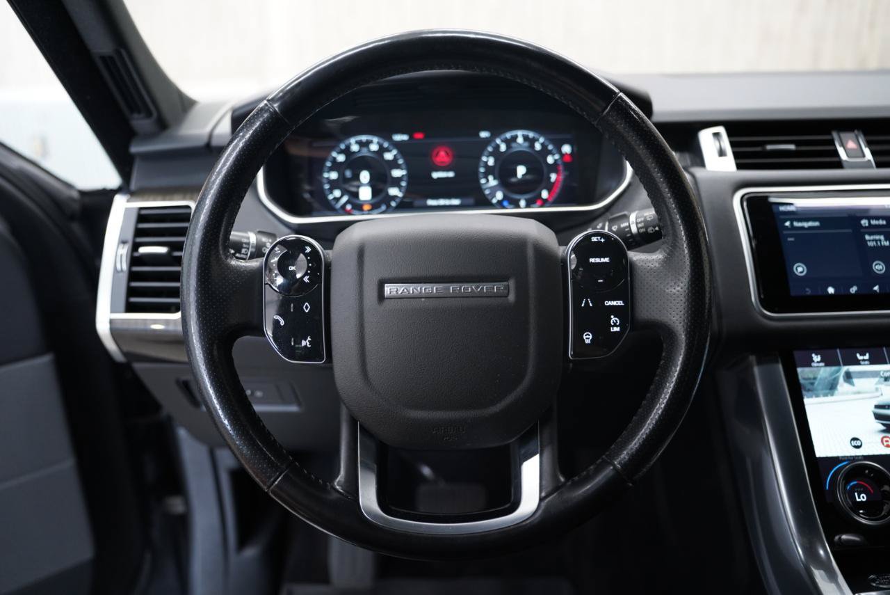 Used 2018 Land Rover Range Rover Sport HSE AWD/4WD image 12