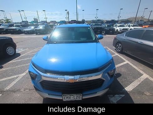 Used 2024 Chevrolet TrailBlazer LT w/ LT Cold Weather Package FWD image 3