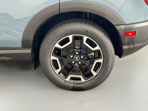 Used 2021 Ford Bronco Sport Outer Banks AWD/4WD image 36