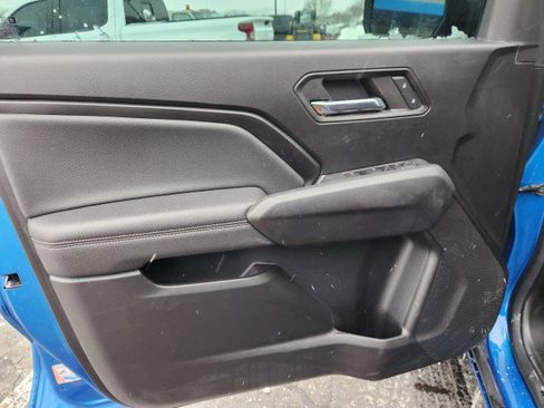 Used 2023 Chevrolet Colorado LT w/ LT Convenience Package II image 29