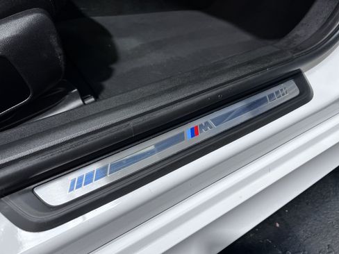Used 2023 BMW 330i Sedan w/ M Sport Package RWD image 27