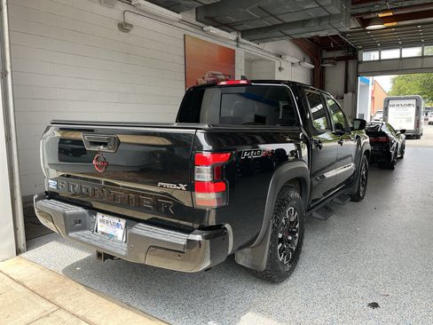 Used 2023 Nissan Frontier Pro-X w/ Technology Package RWD image 9