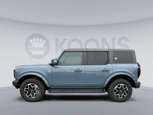 New 2025 Ford Bronco Outer Banks image 2