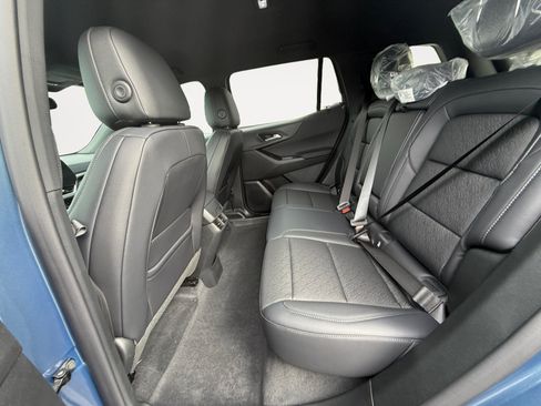 New 2027 Chevrolet Equinox LT w/ Convenience Package II AWD/4WD image 13
