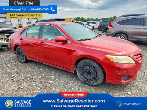 Used 2011 Toyota Camry LE FWD image 5