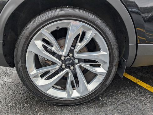 Used 2016 Lincoln MKX Reserve w/ Technology Package image 9