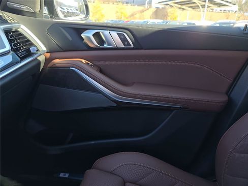 New 2026 BMW X5 xDrive50e w/ M Sport Package image 24