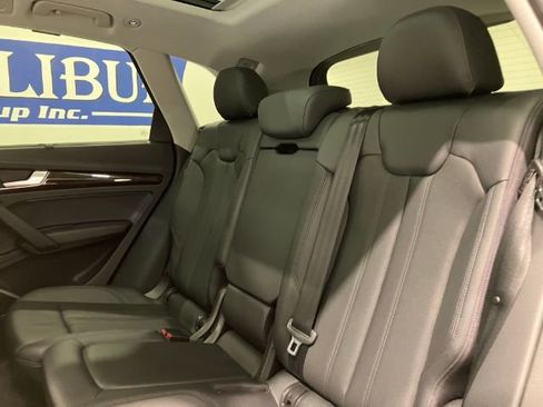 Used 2018 Audi Q5 2.0T Premium Plus w/ Premium Plus Package image 48