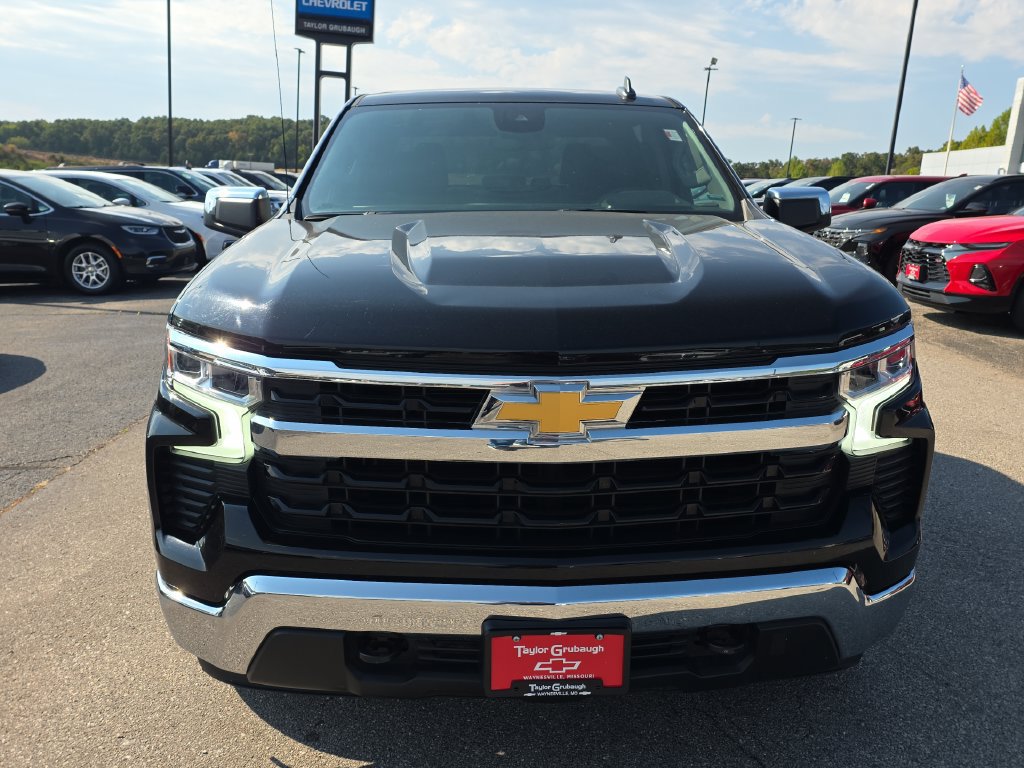 Used 2023 Chevrolet Silverado 1500 LT w/ Protection Package AWD/4WD image 3