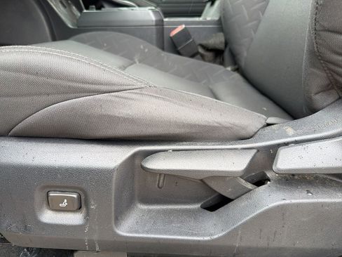 Used 2024 Toyota Tacoma SR RWD image 27