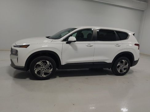 Used 2023 Hyundai Santa Fe SE w/ Cargo Package AWD/4WD image 2